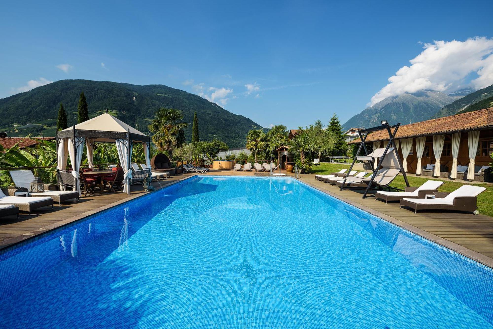 Ruster Resort Lagundo Exteriér fotografie
